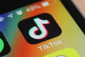 Πώς να χρησιμοποιήσετε το TikTok για να προωθήσετε την ιστοσελίδα της επιχείρησής σας