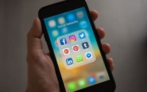 Πώς να βρείτε το Social Κοινό σας και να το οδηγήσετε στην ιστοσελίδα ή το eshop σας
